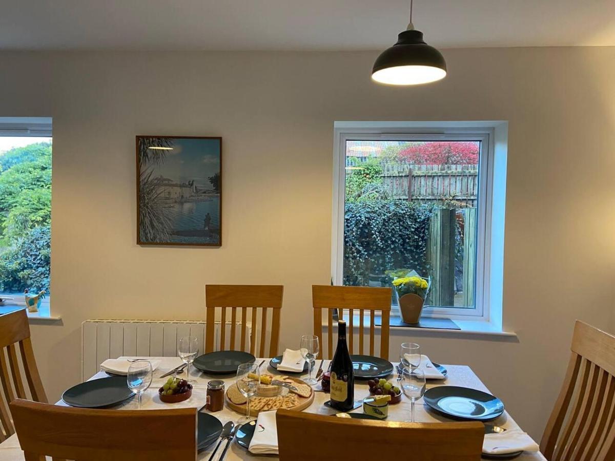 Town House In Ideal Location Central Enniskillen Ngoại thất bức ảnh