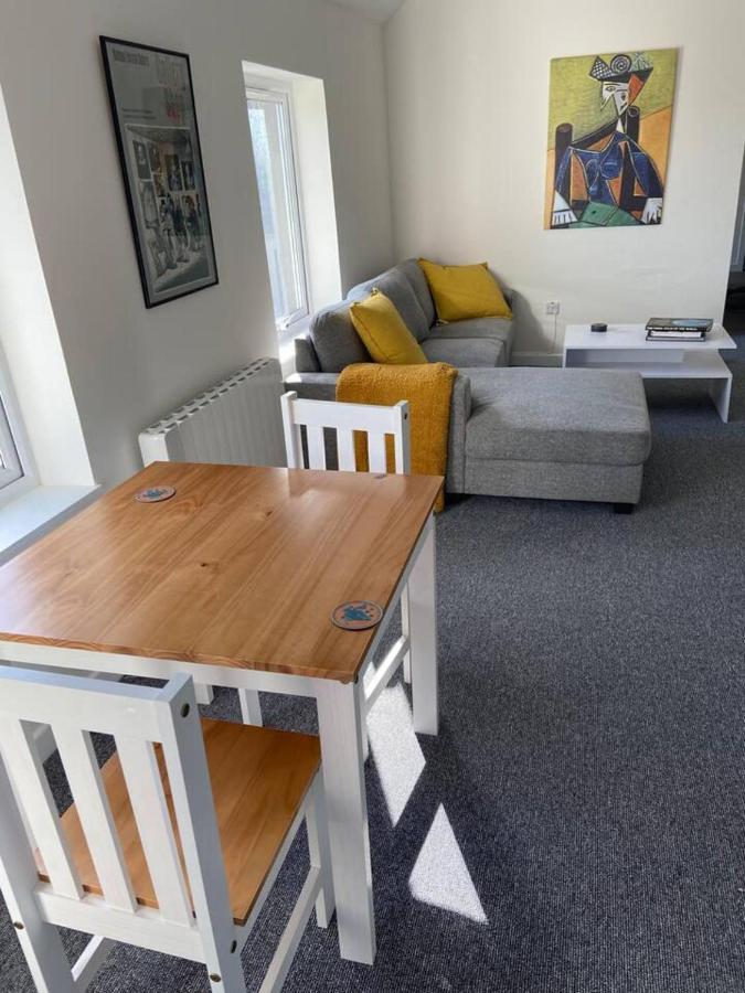 Town House In Ideal Location Central Enniskillen Ngoại thất bức ảnh