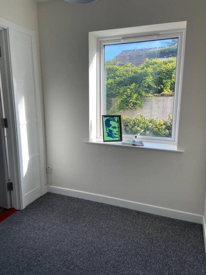 Town House In Ideal Location Central Enniskillen Ngoại thất bức ảnh