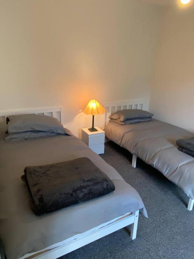 Town House In Ideal Location Central Enniskillen Ngoại thất bức ảnh