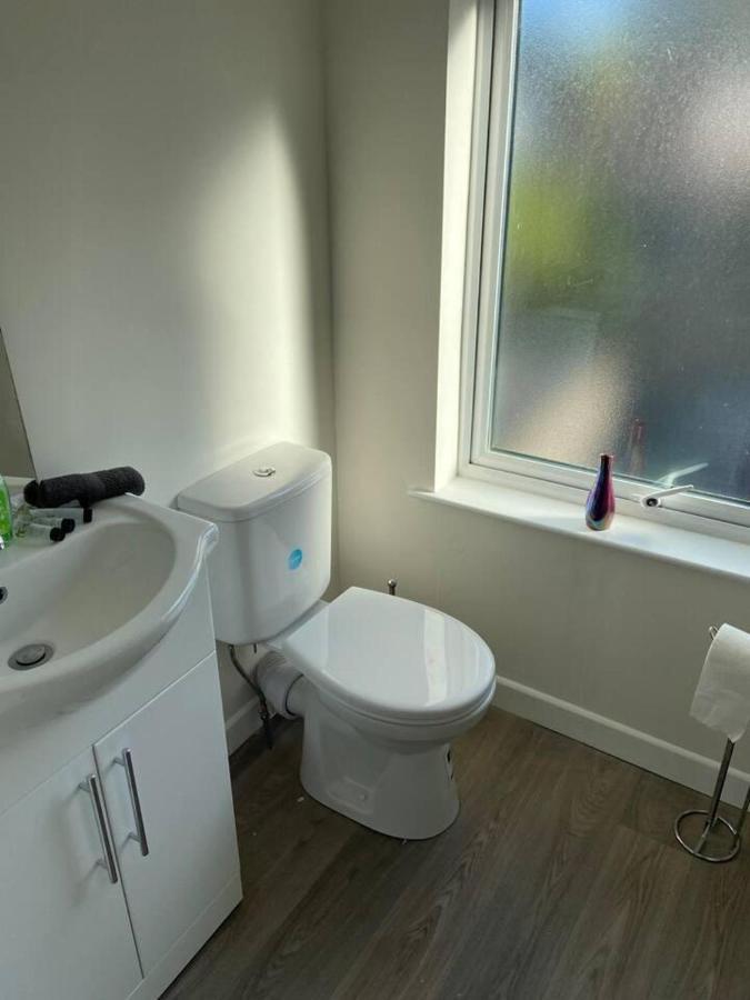 Town House In Ideal Location Central Enniskillen Ngoại thất bức ảnh